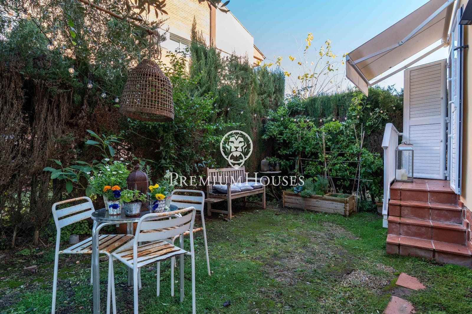 Adosado de 5 habitaciones en Altafulla en venta con garaje - 670.000 € (Ref: 9496406)