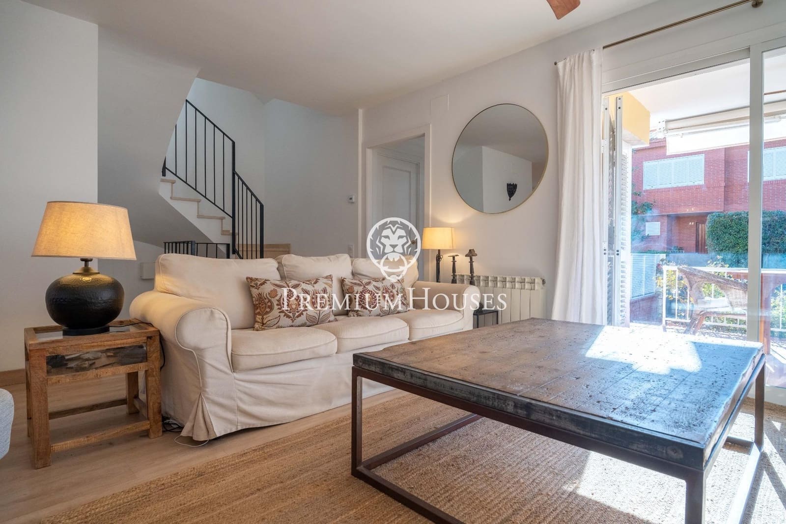 5 bedroom Terraced Villa for sale in Altafulla with garage - € 670,000 (Ref: 9496406)