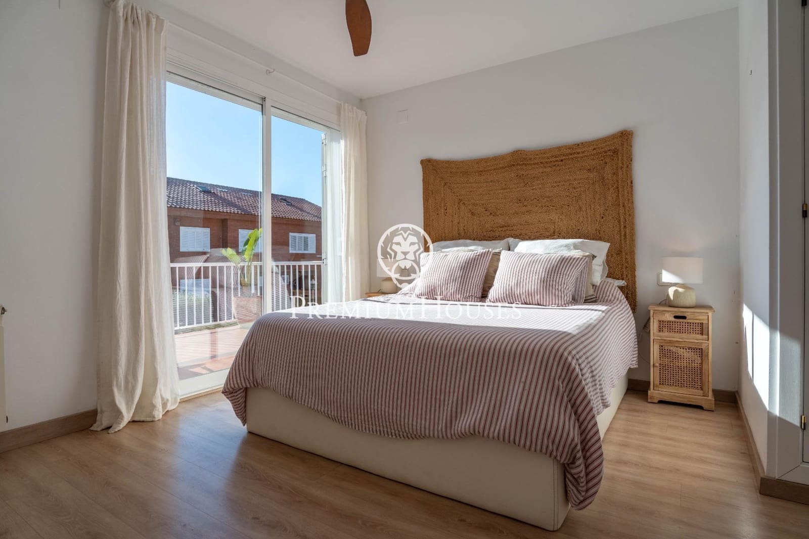 5 bedroom Terraced Villa for sale in Altafulla with garage - € 670,000 (Ref: 9496406)