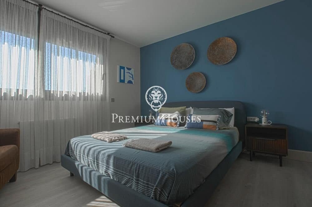 6 bedroom Villa for sale in Sitges with pool garage - € 1,750,000 (Ref: 9496408)