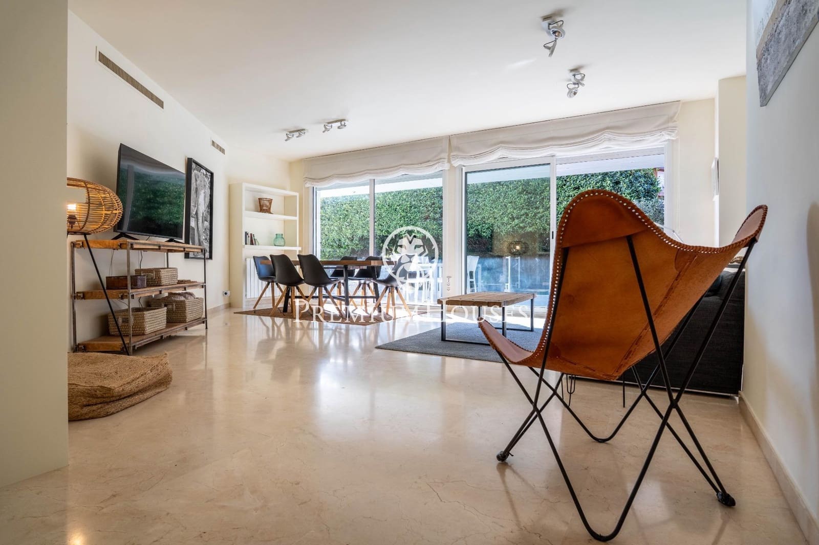 4 bedroom Beach Apartment for sale in Sitges with pool - € 1,490,000 (Ref: 9496409)