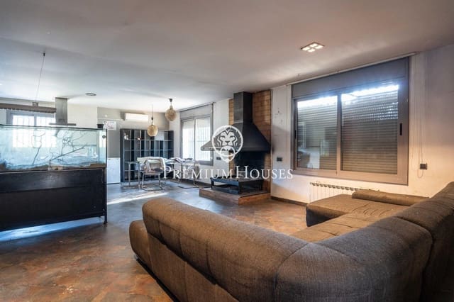 7 chambre Villa/Maison à vendre à Gavà avec piscine garage - 1 500 000 € (Ref: 9496410)