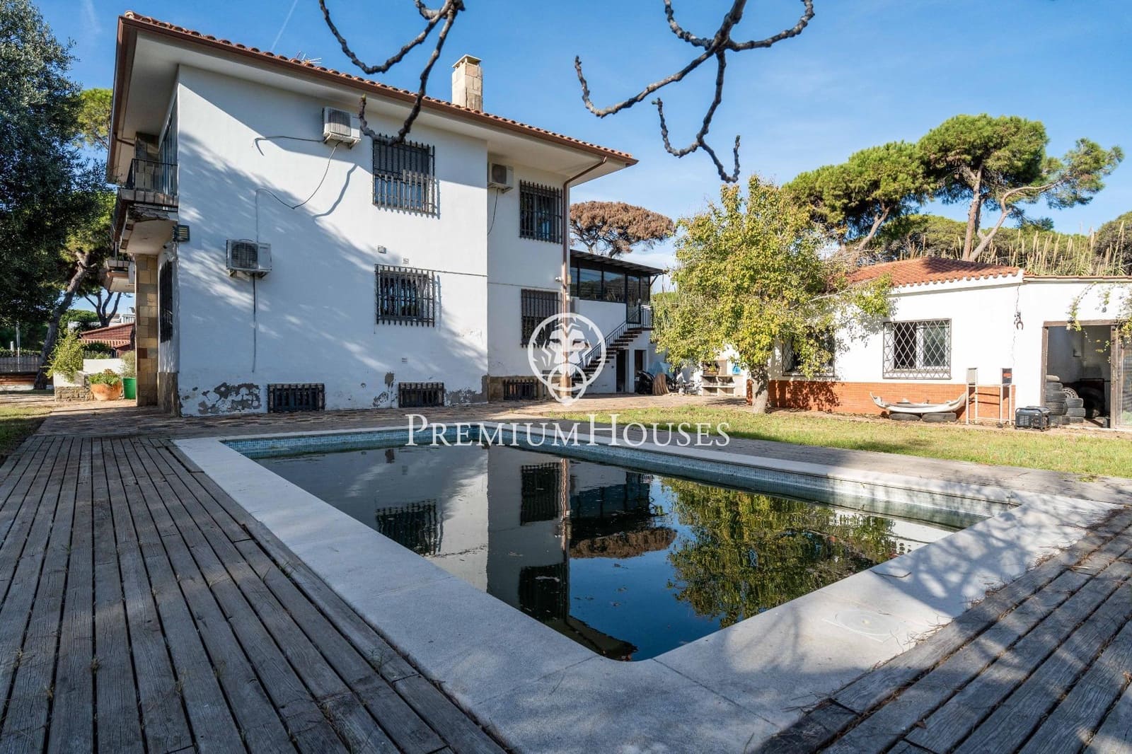 7 chambre Villa/Maison à vendre à Gava avec piscine garage - 1 500 000 € (Ref: 9496410)