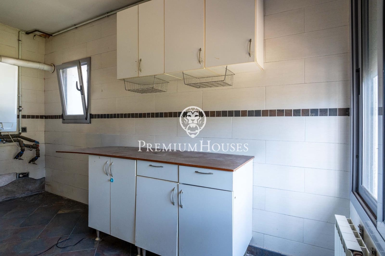 7 chambre Villa/Maison à vendre à Gava avec piscine garage - 1 500 000 € (Ref: 9496410)