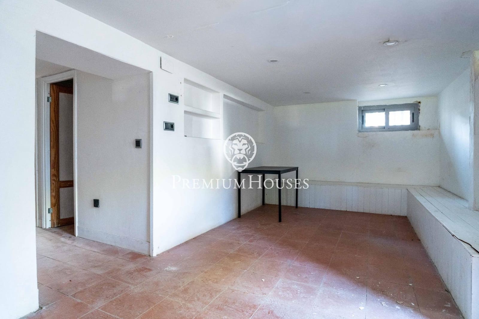 7 chambre Villa/Maison à vendre à Gava avec piscine garage - 1 500 000 € (Ref: 9496410)