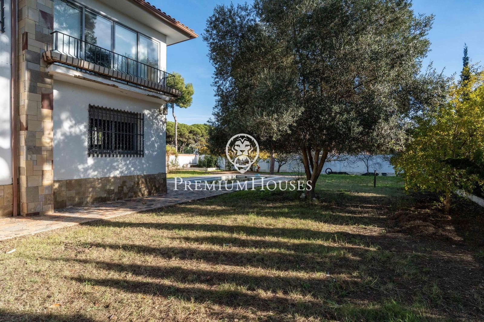 7 chambre Villa/Maison à vendre à Gava avec piscine garage - 1 500 000 € (Ref: 9496410)