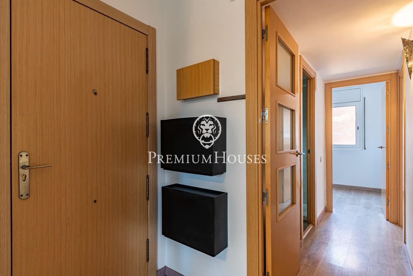 2 makuuhuone Asunto myytävänä paikassa Gava mukana uima-altaan - 320 000 € (Ref: 9519223)