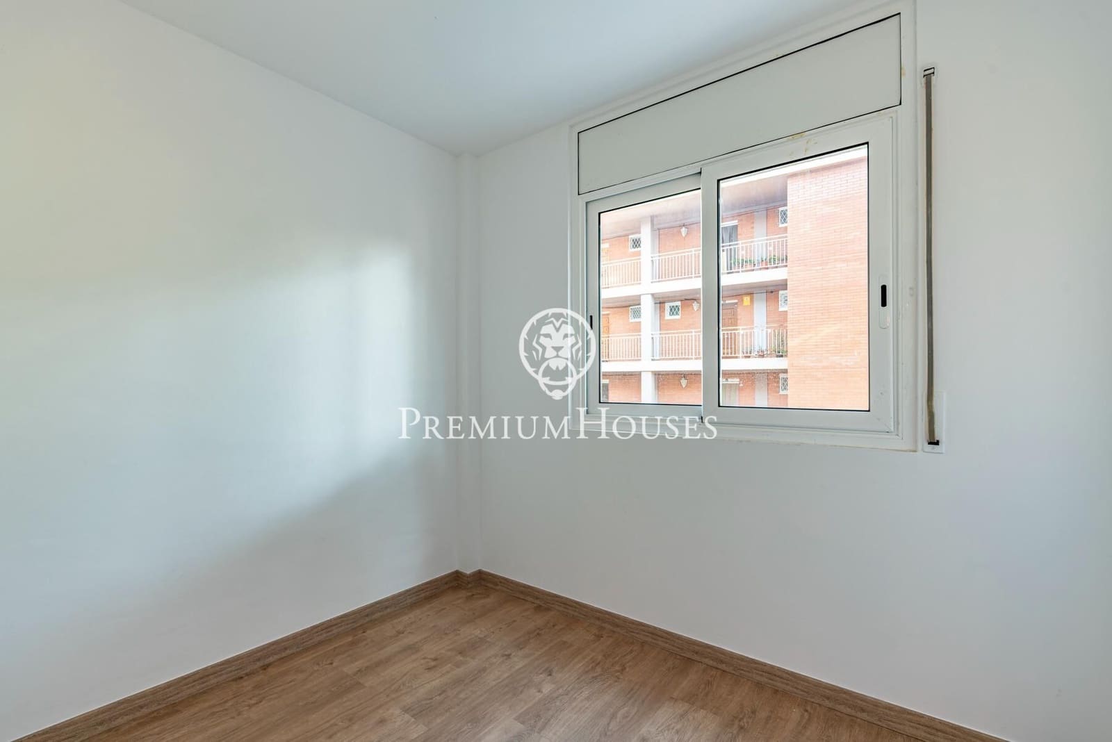 2 makuuhuone Asunto myytävänä paikassa Gava mukana uima-altaan - 320 000 € (Ref: 9519223)