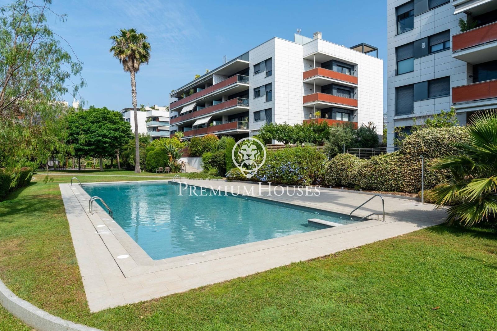 3 bedroom Apartment for rent in Sitges with pool - € 2,500 (Ref: 9524512)
