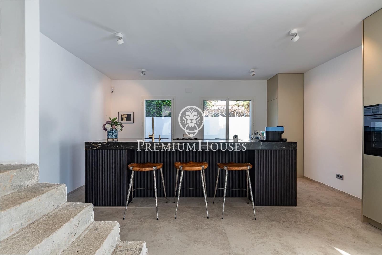 4 slaapkamer Rijtjeshuis te koop in Sitges met zwembad garage - € 1.350.000 (Ref: 9524513)