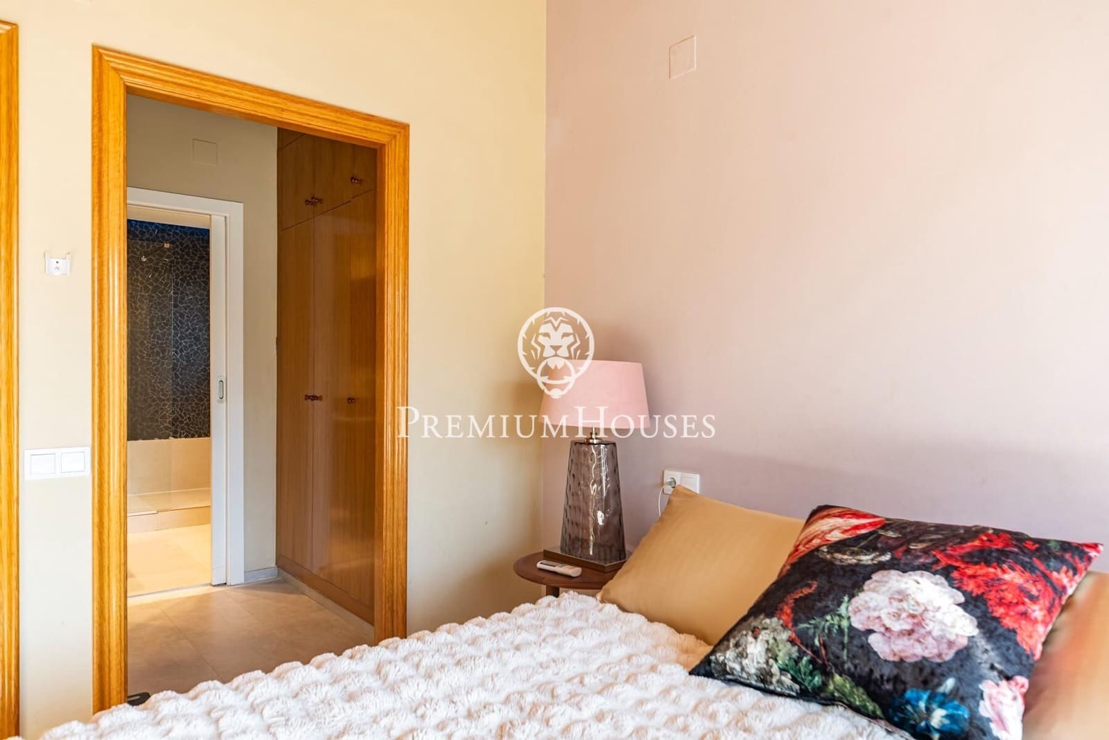 4 slaapkamer Rijtjeshuis te koop in Sitges met zwembad garage - € 1.350.000 (Ref: 9524513)