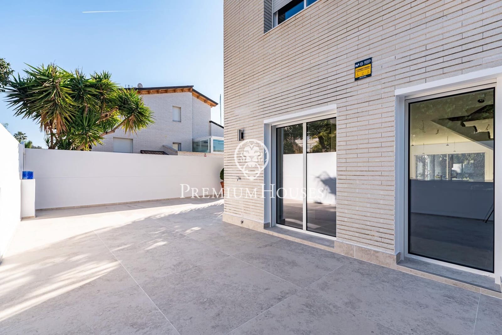4 slaapkamer Rijtjeshuis te koop in Sitges met zwembad garage - € 1.350.000 (Ref: 9524513)