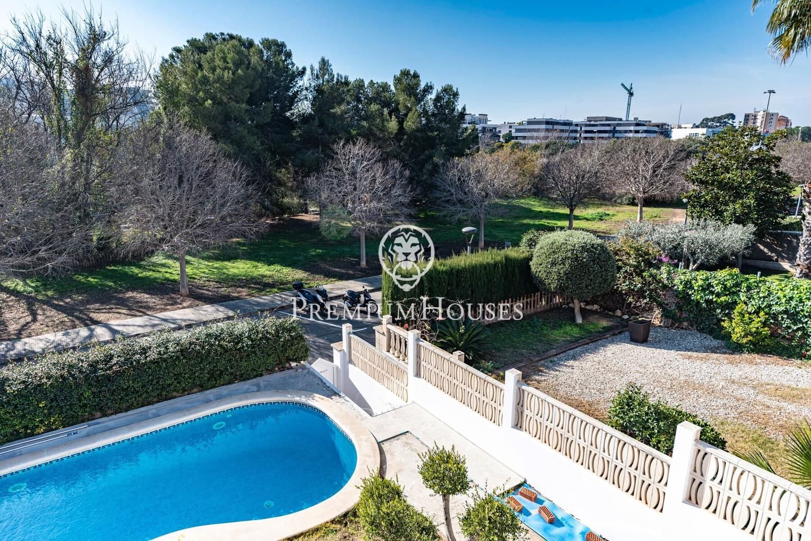 4 slaapkamer Rijtjeshuis te koop in Sitges met zwembad garage - € 1.350.000 (Ref: 9524513)