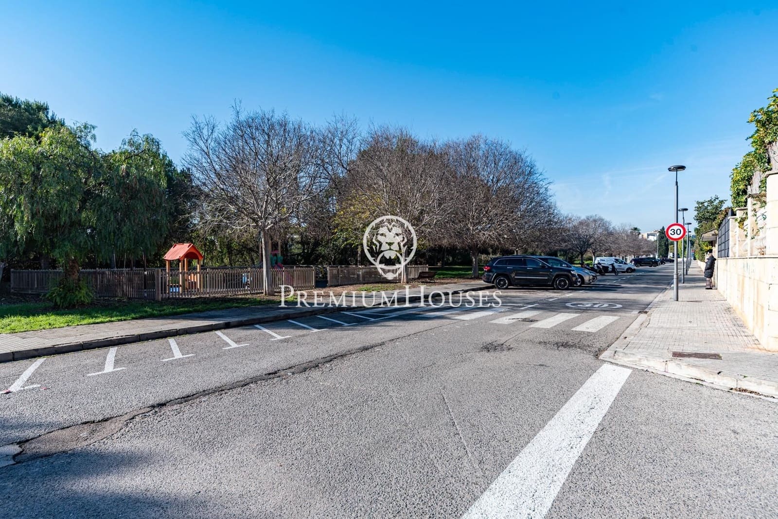 4 slaapkamer Rijtjeshuis te koop in Sitges met zwembad garage - € 1.350.000 (Ref: 9524513)