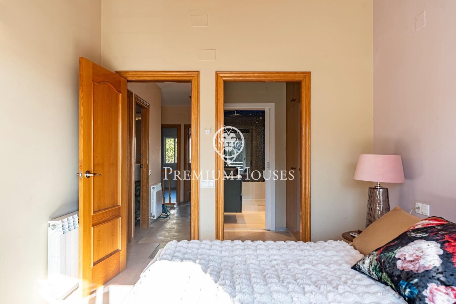 4 bedroom Terraced Villa for sale in Sitges with pool garage - € 1,295,000 (Ref: 9524513)