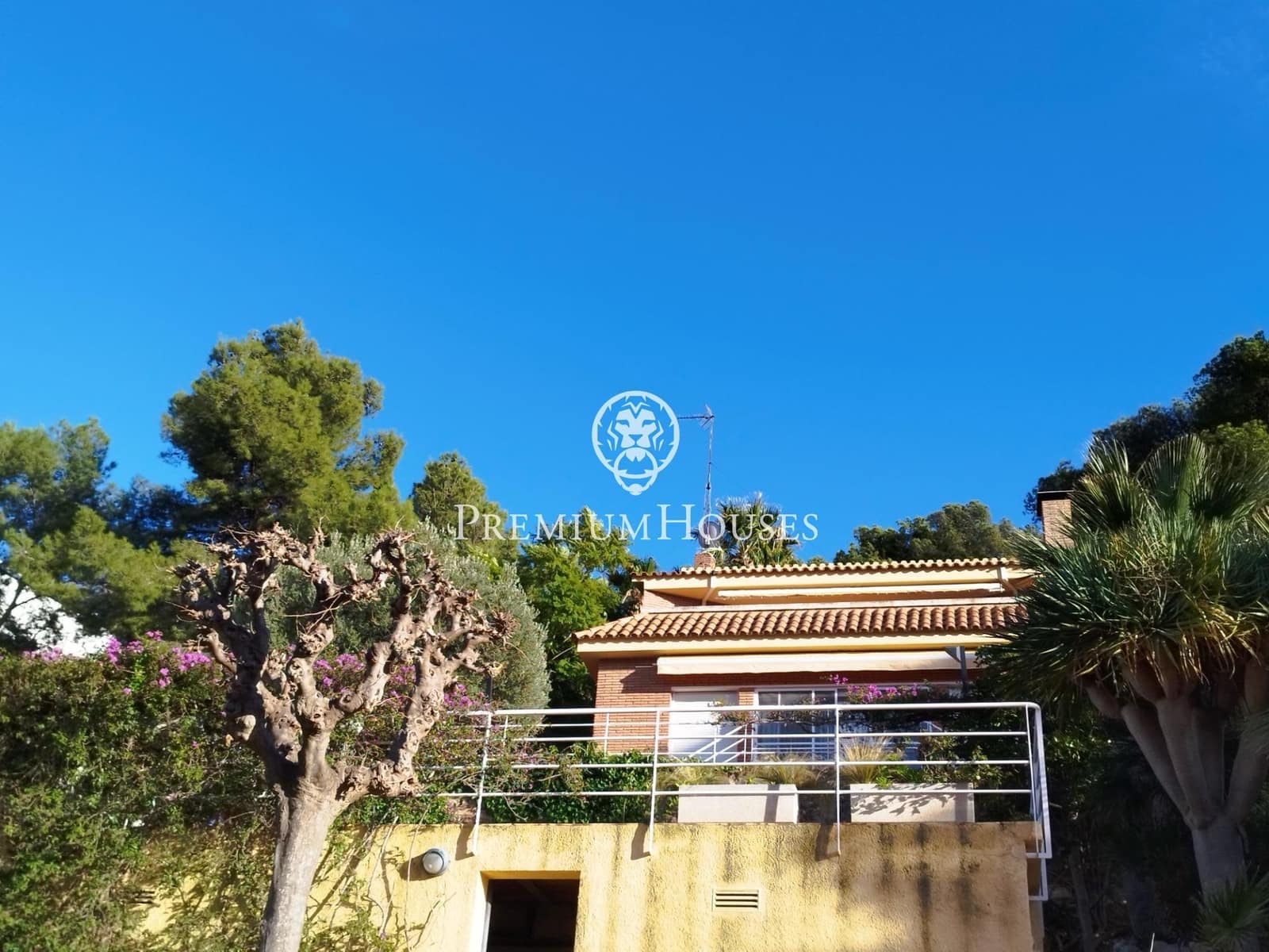 Chalet de 5 habitaciones en Castelldefels en venta con piscina garaje - 1.900.000 € (Ref: 9532106)