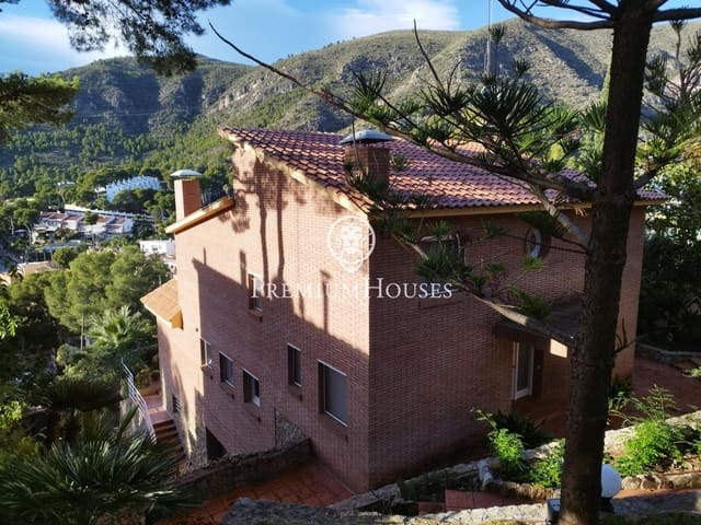 Chalet de 5 habitaciones en Castelldefels en venta con piscina garaje - 1.900.000 € (Ref: 9532106)