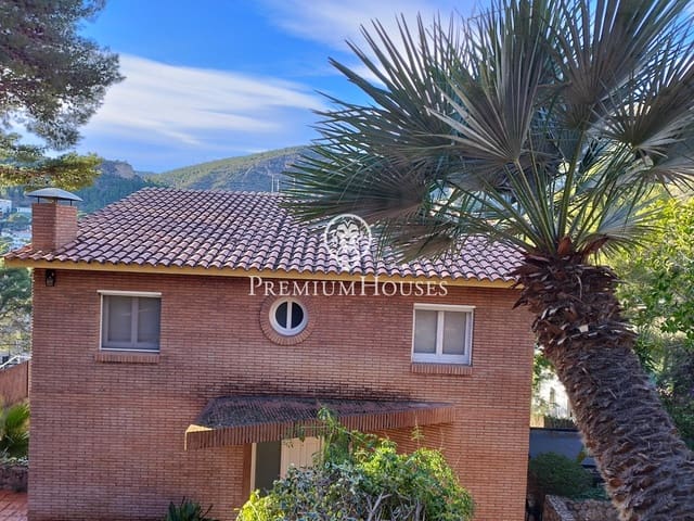 Chalet de 5 habitaciones en Castelldefels en venta con piscina garaje - 1.900.000 € (Ref: 9532106)