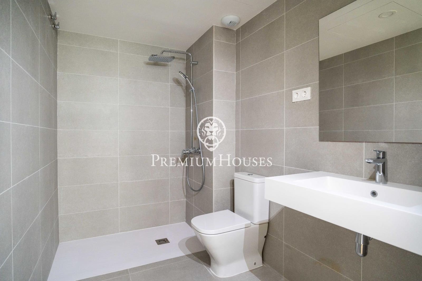 4 camera da letto Attico in vendita in Vilanova i la Geltru con piscina - 840.000 € (Rif: 9536101)