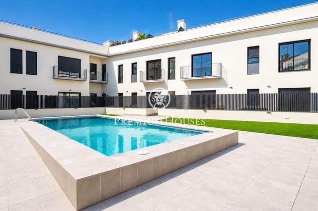 4 Zimmer Penthouse zu verkaufen in Vilanova i la Geltrú mit Pool - 795.000 € (Ref: 9536101)
