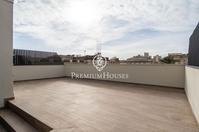 4 Zimmer Penthouse zu verkaufen in Vilanova i la Geltrú mit Pool - 795.000 € (Ref: 9536101)