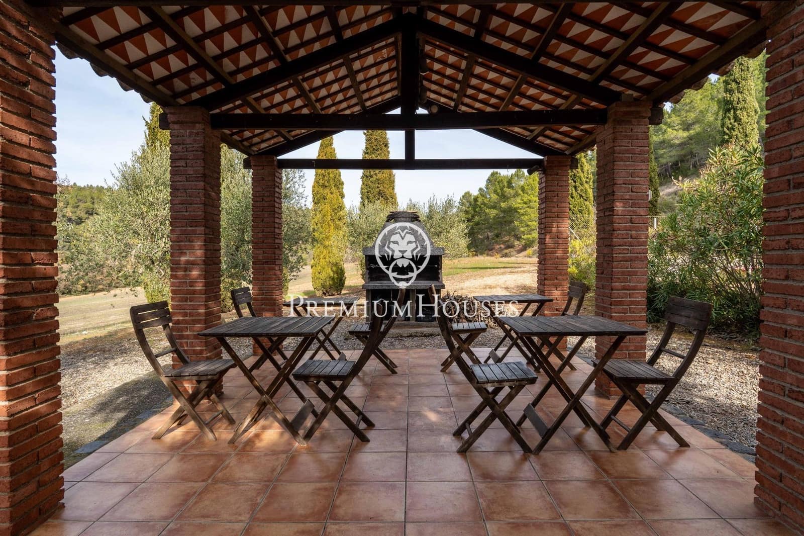 9 bedroom Finca/Country House for sale in Montblanc with pool - € 880,000 (Ref: 9536102)