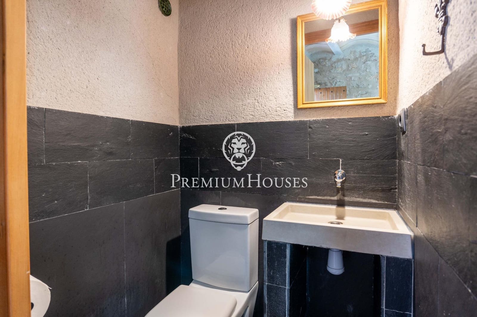 9 bedroom Finca/Country House for sale in Montblanc with pool - € 880,000 (Ref: 9536102)