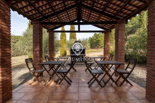 9 sovrum Finca/Hus på landet till salu i Montblanc med pool - 880 000 € (Ref: 9536102)