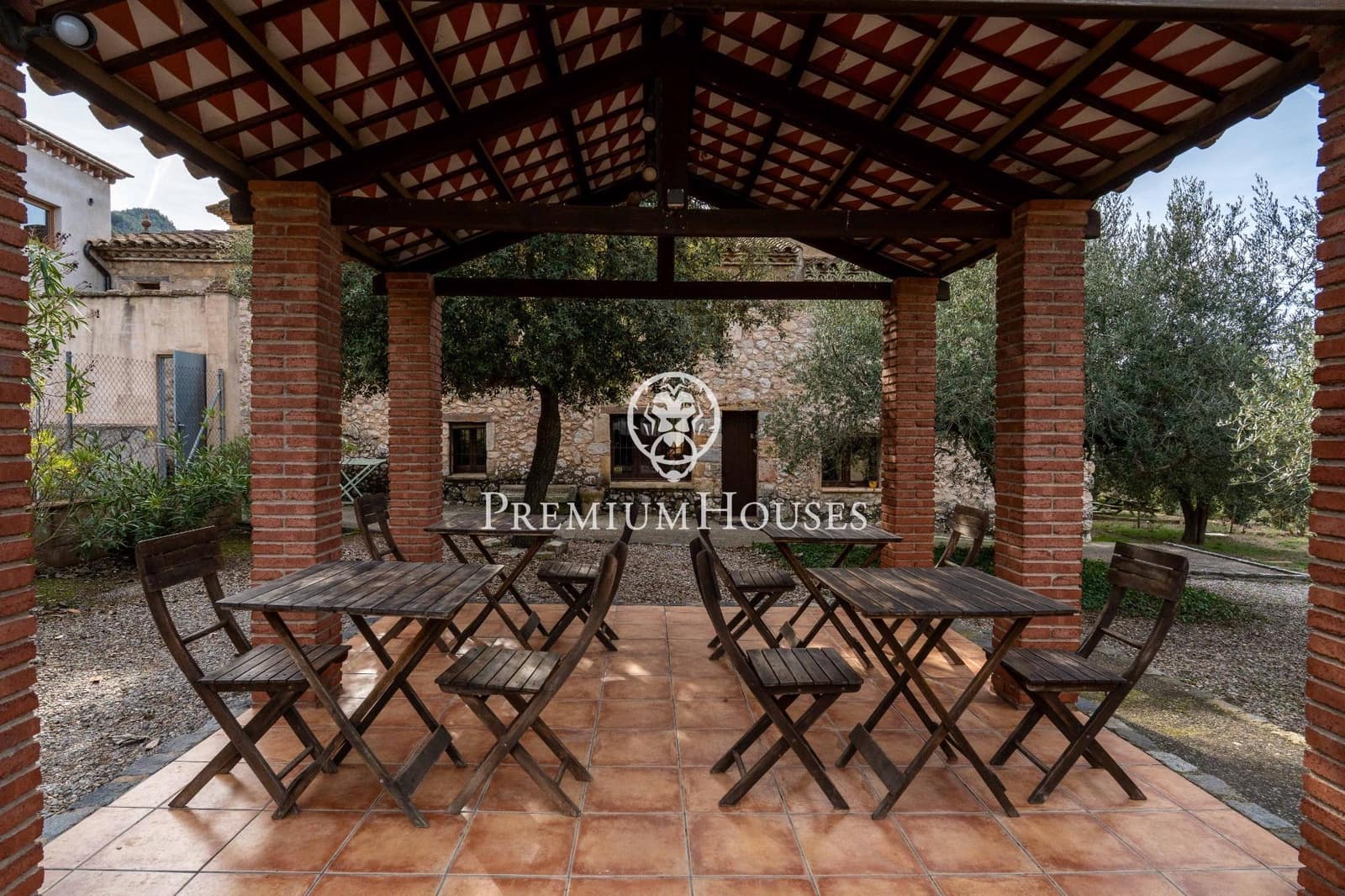 9 bedroom Finca/Country House for sale in Montblanc with pool - € 880,000 (Ref: 9536102)