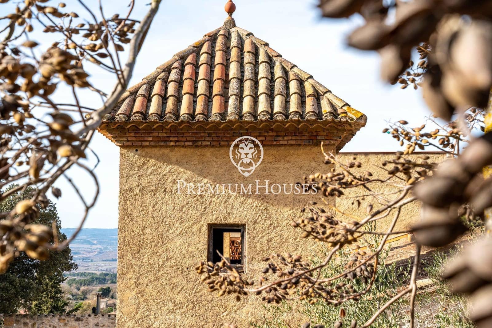 9 bedroom Finca/Country House for sale in Montblanc with pool - € 880,000 (Ref: 9536102)