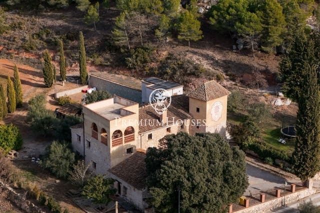 9 bedroom Finca/Country House for sale in Montblanc with pool - € 880,000 (Ref: 9536102)