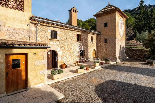 9 bedroom Finca/Country House for sale in Montblanc with pool - € 880,000 (Ref: 9536102)