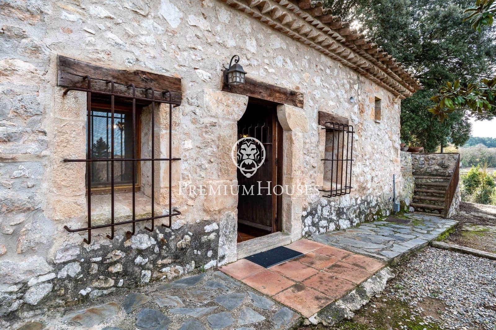 9 bedroom Finca/Country House for sale in Montblanc with pool - € 880,000 (Ref: 9536102)