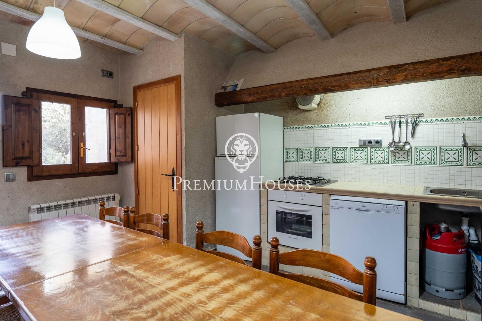 9 bedroom Finca/Country House for sale in Montblanc with pool - € 880,000 (Ref: 9536102)