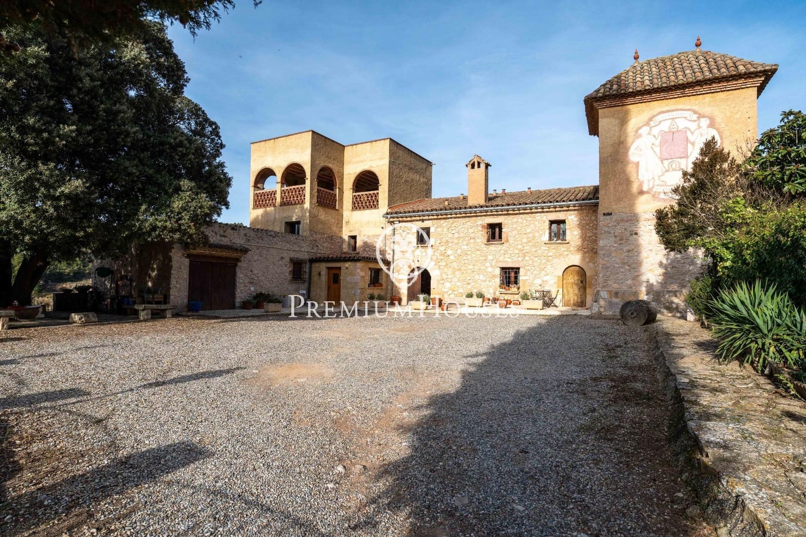 9 bedroom Finca/Country House for sale in Montblanc with pool - € 880,000 (Ref: 9536102)
