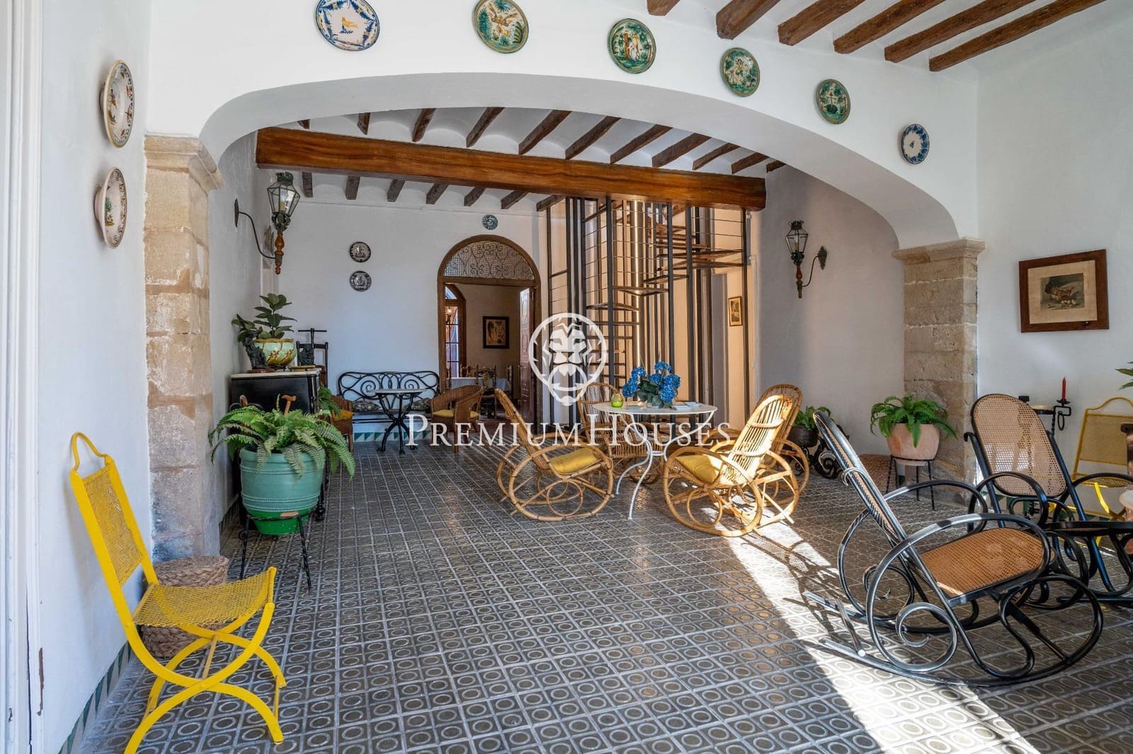 3 bedroom Townhouse for sale in La Secuita with garage - € 400,000 (Ref: 9548441)