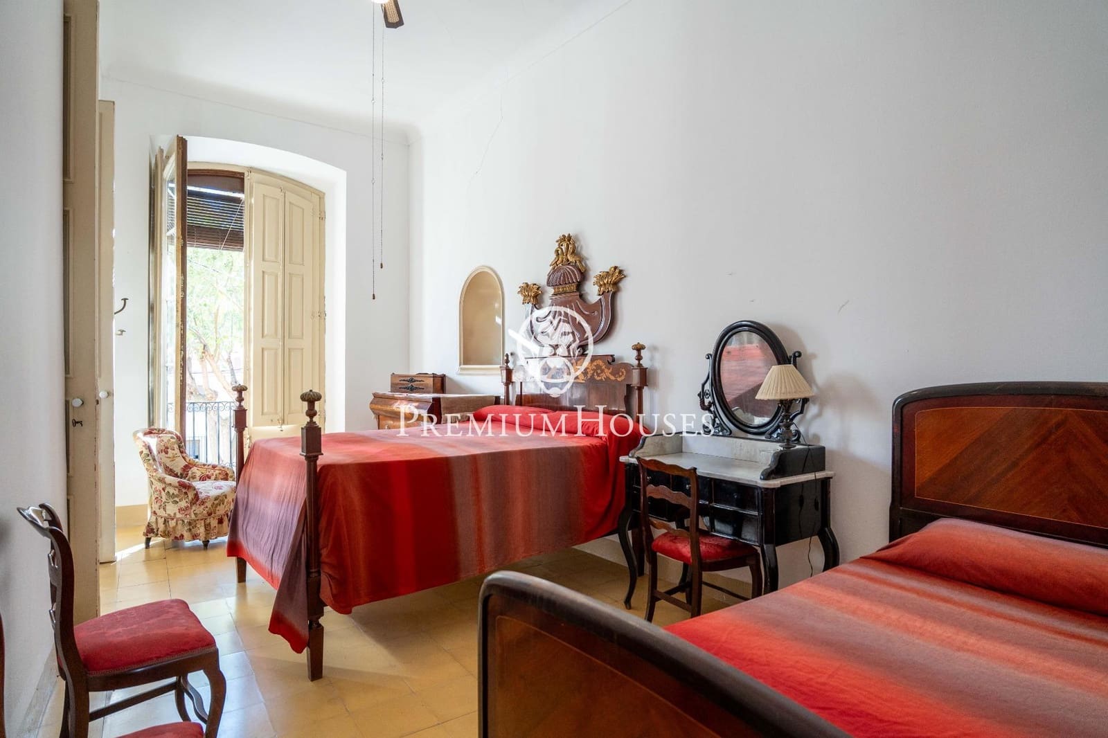 3 bedroom Townhouse for sale in La Secuita with garage - € 400,000 (Ref: 9548441)