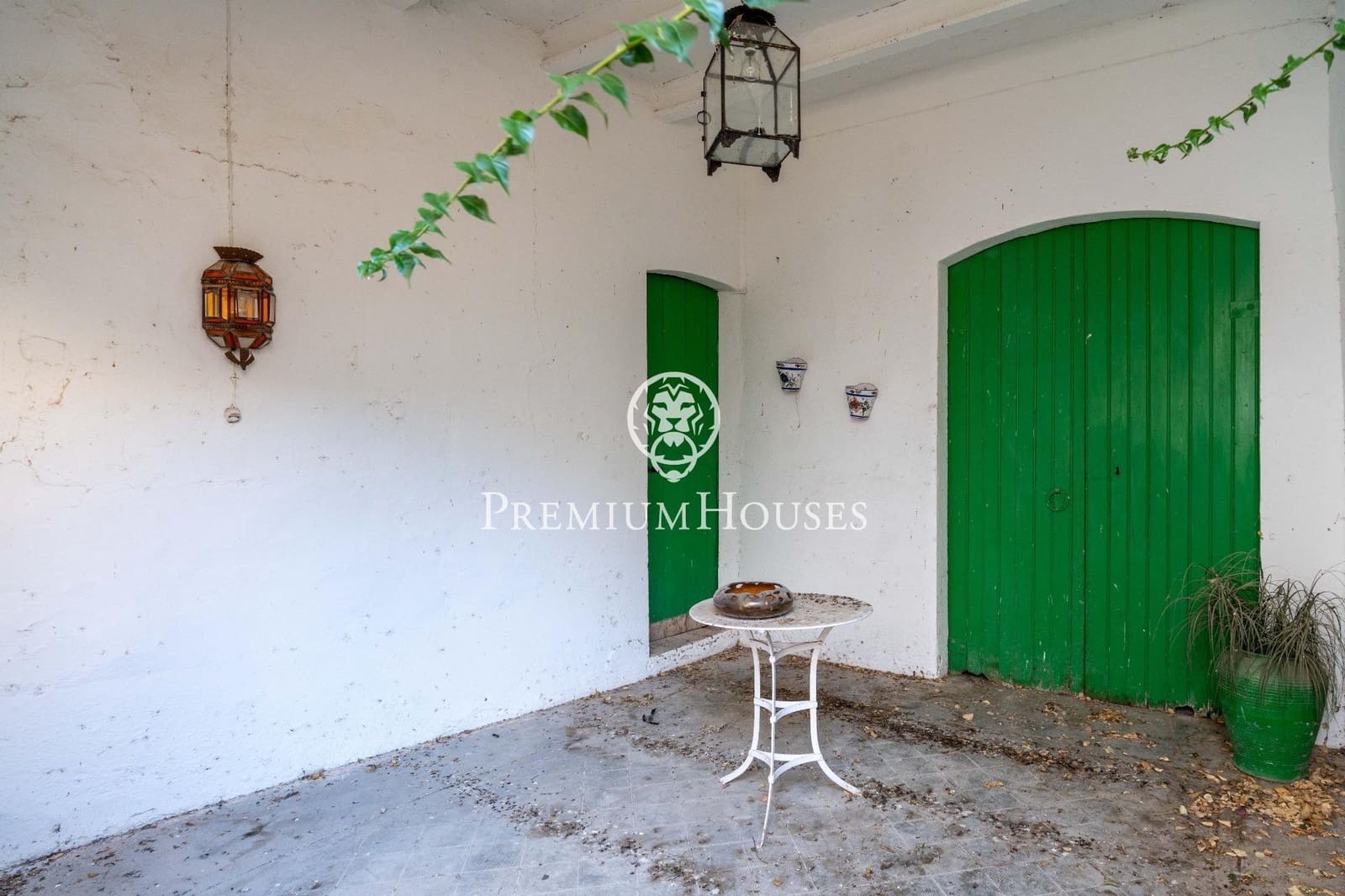 3 bedroom Townhouse for sale in La Secuita with garage - € 400,000 (Ref: 9548441)