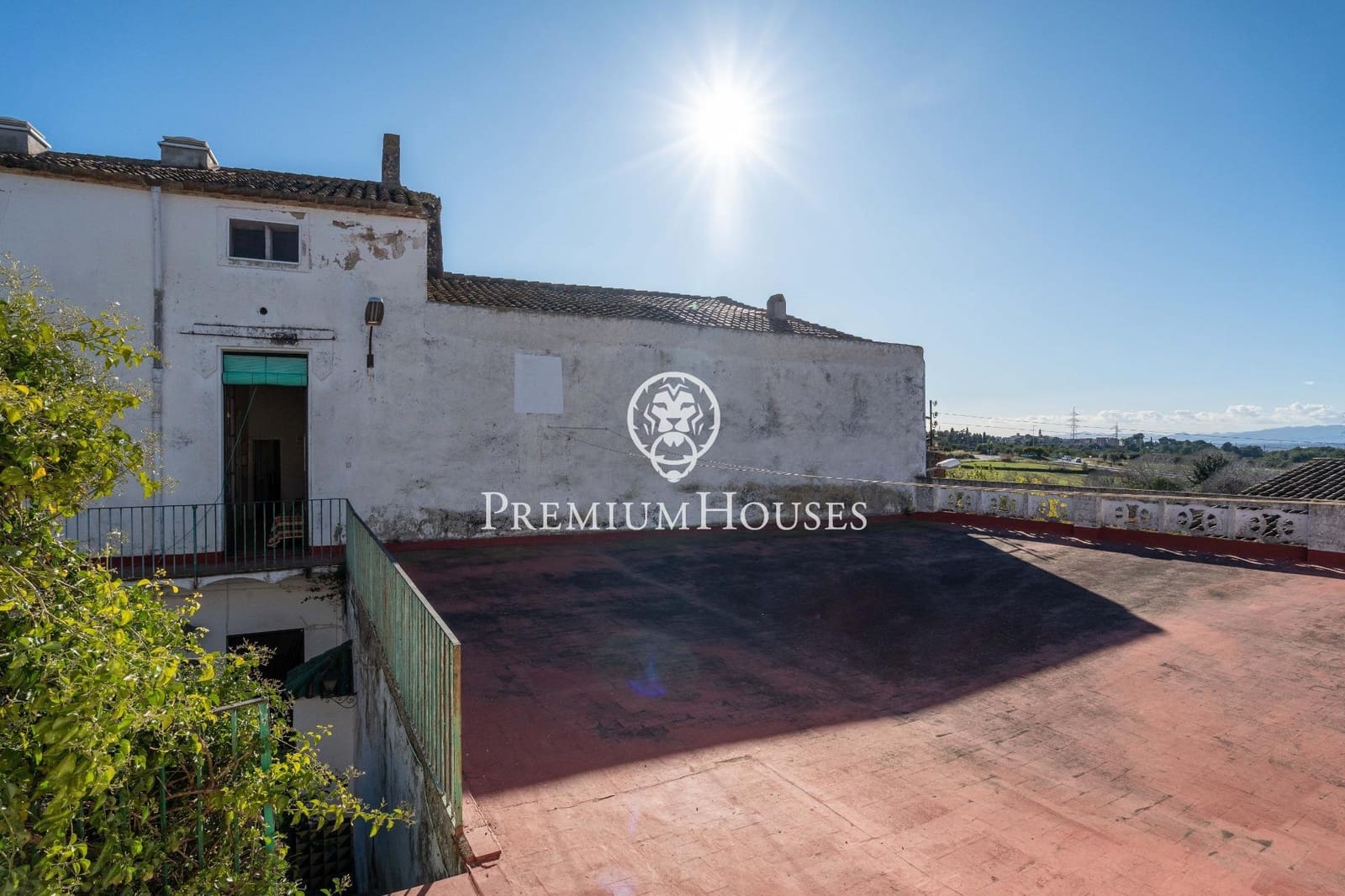 3 bedroom Townhouse for sale in La Secuita with garage - € 400,000 (Ref: 9548441)