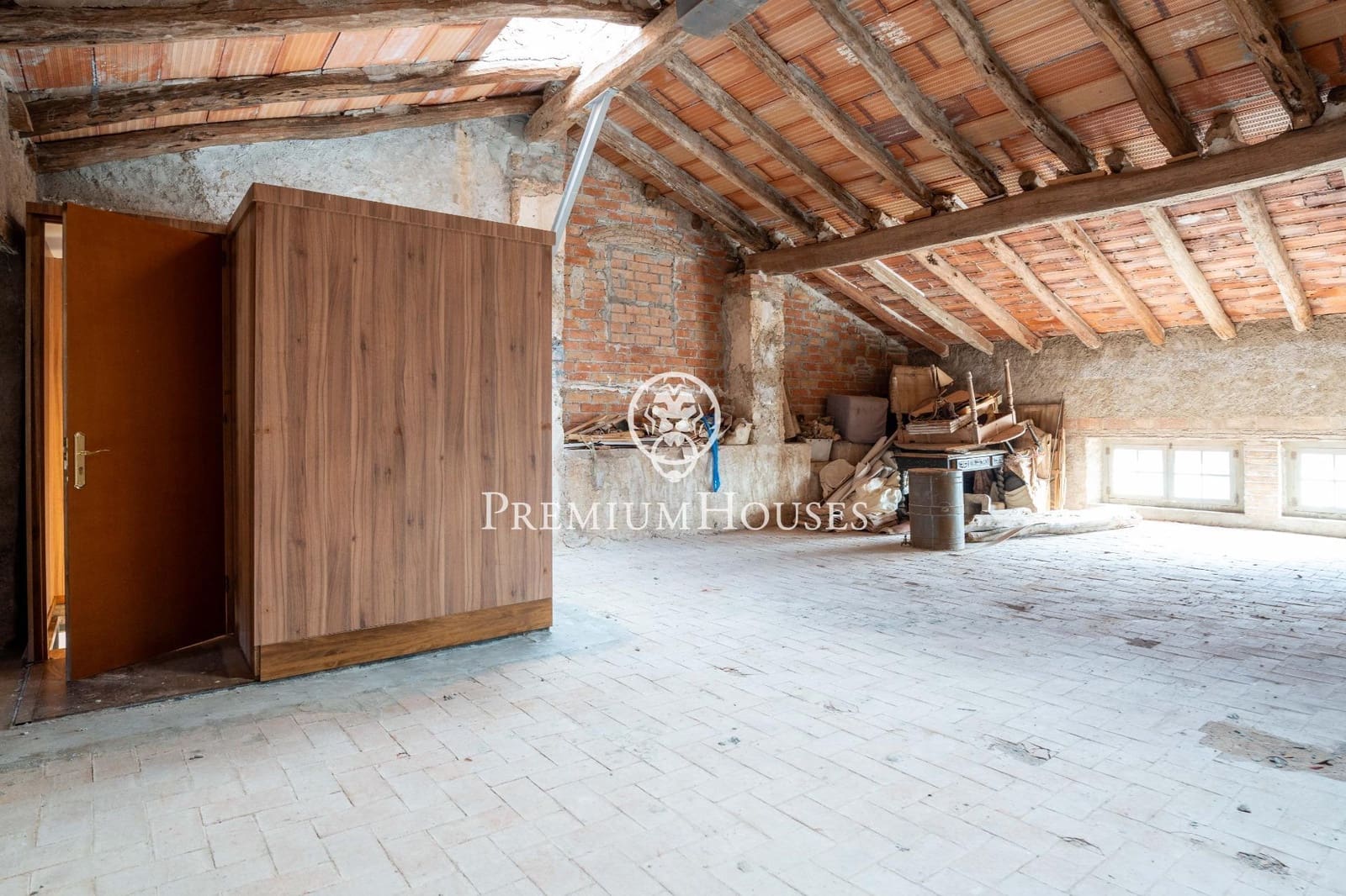 3 bedroom Townhouse for sale in La Secuita with garage - € 400,000 (Ref: 9548441)