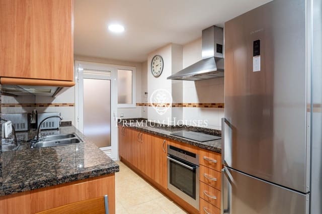 4 slaapkamer Penthouse te koop in Vilanova i la Geltrú - € 590.000 (Ref: 9551910)