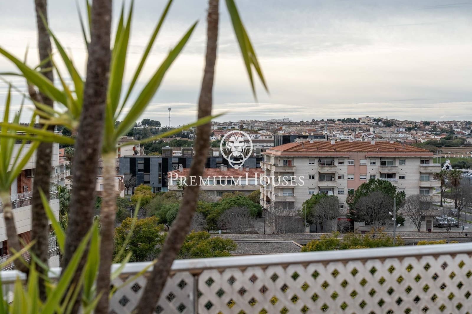 4 slaapkamer Penthouse te koop in Vilanova i la Geltru - € 590.000 (Ref: 9551910)