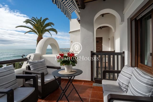 3 slaapkamer Flat te koop in Vilanova i la Geltrú - € 470.000 (Ref: 9556071)