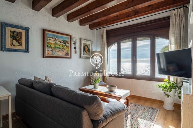 3 slaapkamer Flat te koop in Vilanova i la Geltrú - € 470.000 (Ref: 9556071)