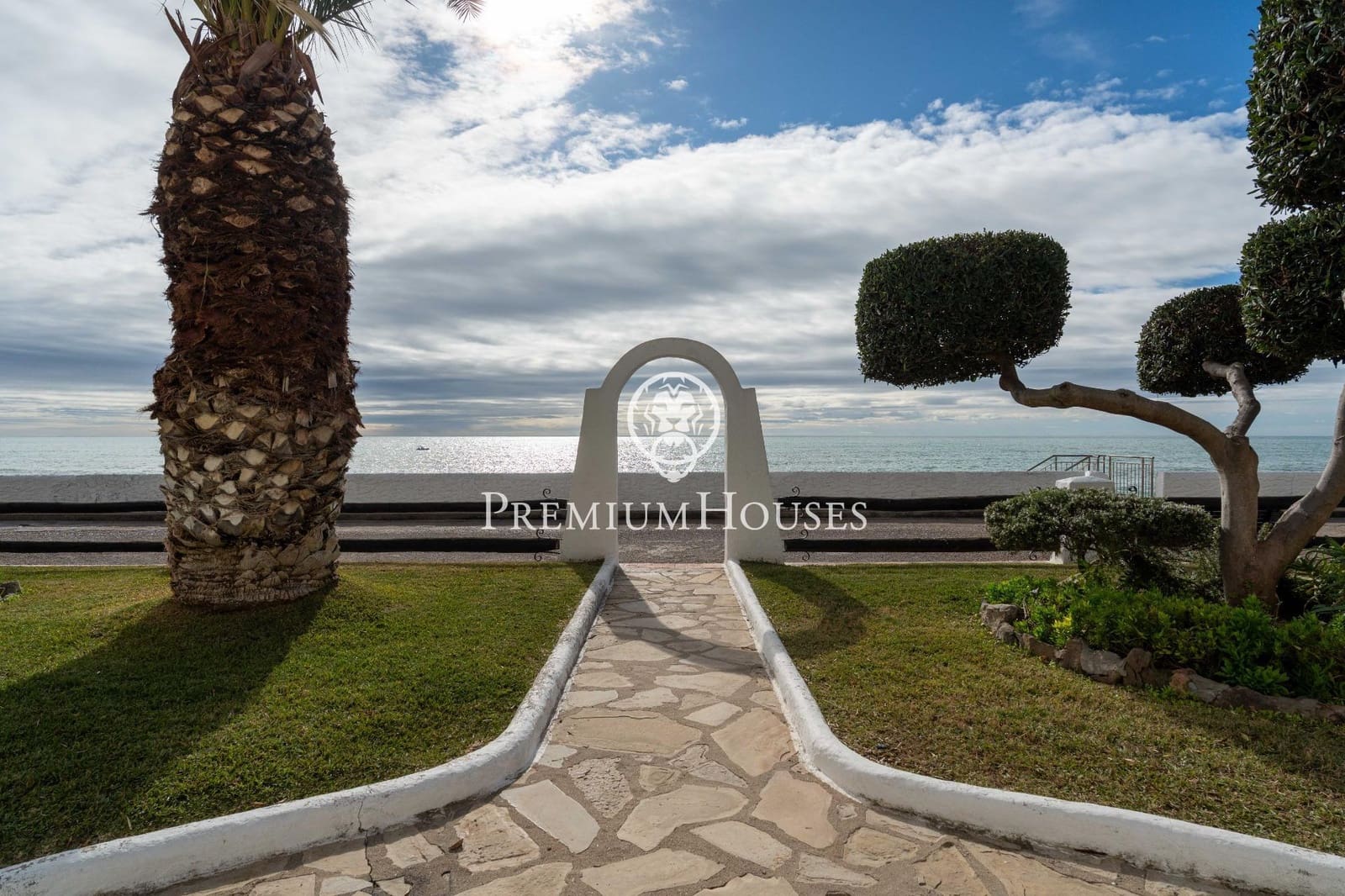 3 slaapkamer Flat te koop in Vilanova i la Geltru - € 470.000 (Ref: 9556071)