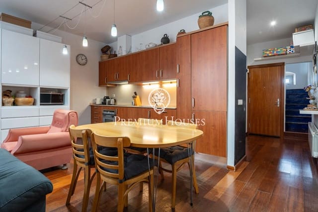 2 slaapkamer Appartement te koop in Vilanova i la Geltrú - € 340.000 (Ref: 9556072)