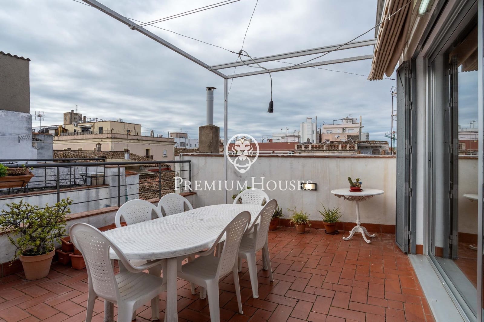 2 slaapkamer Appartement te koop in Vilanova i la Geltru - € 340.000 (Ref: 9556072)