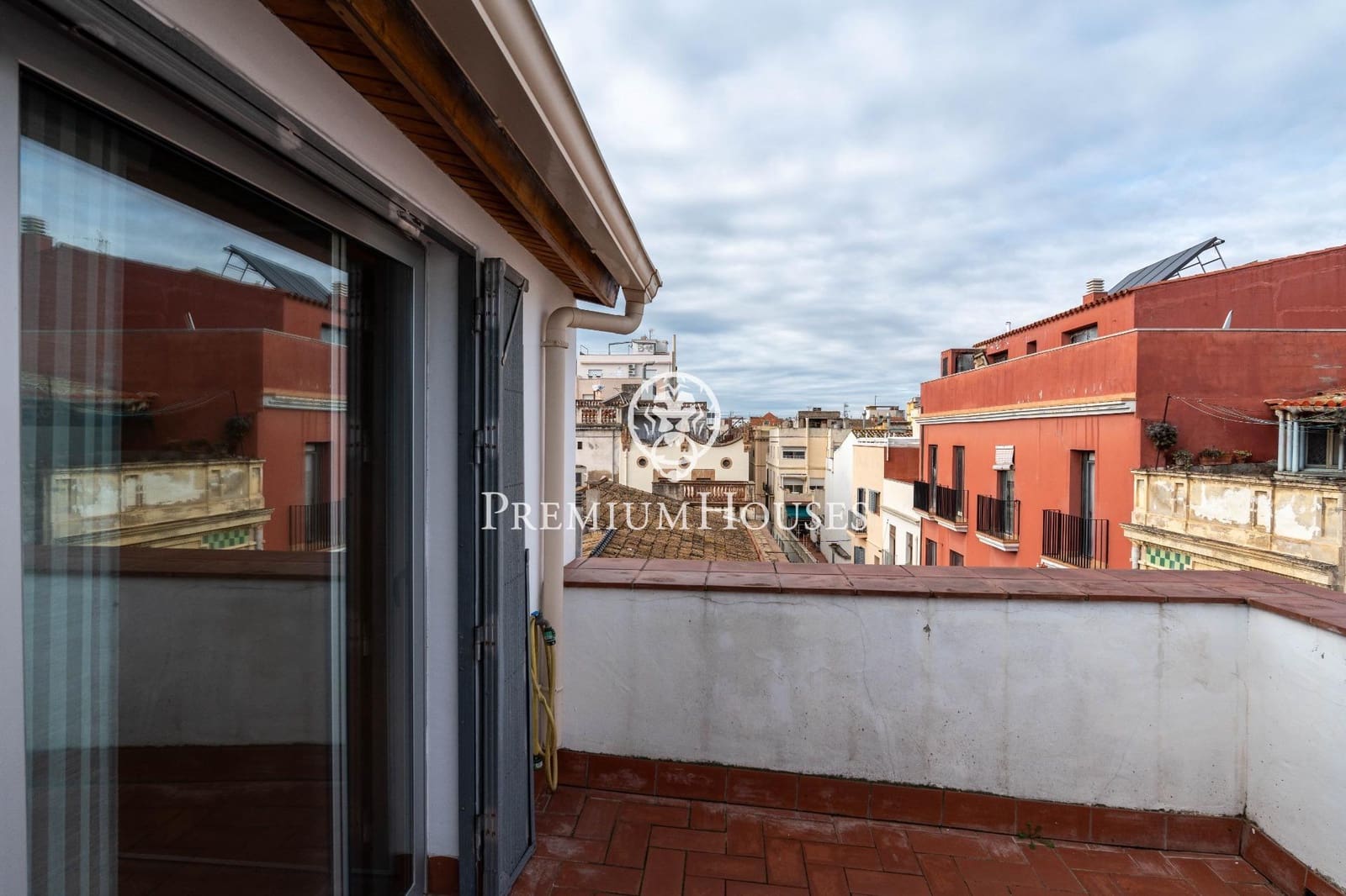 2 slaapkamer Appartement te koop in Vilanova i la Geltru - € 340.000 (Ref: 9556072)