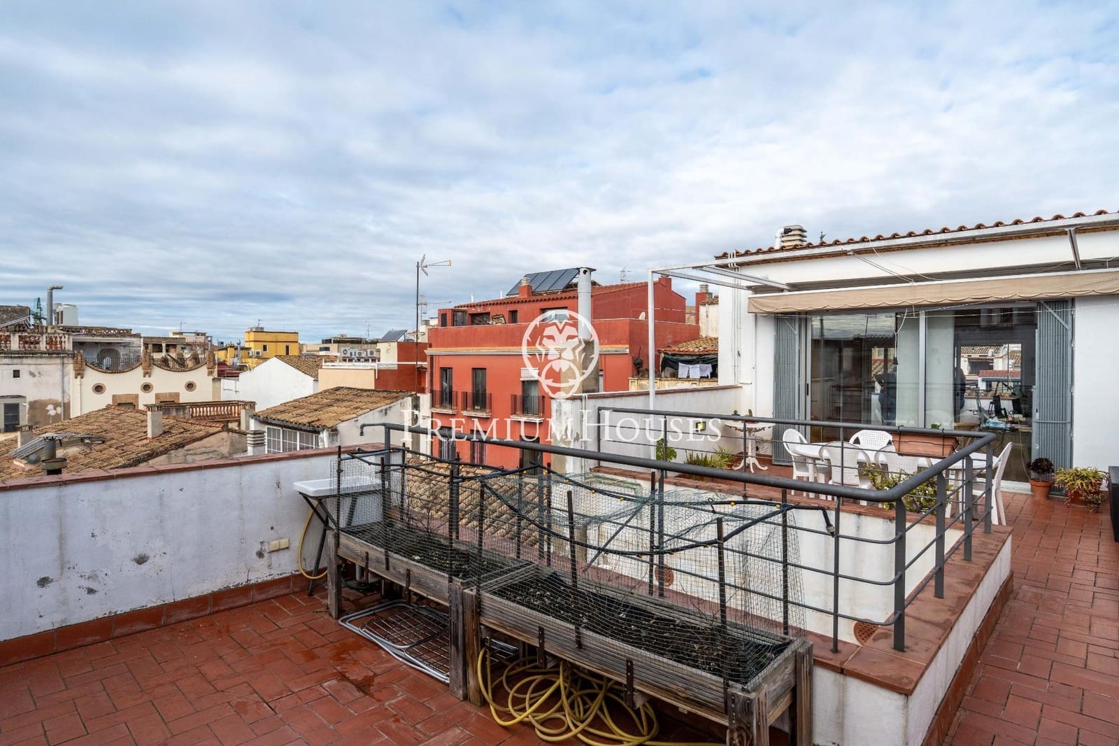 2 slaapkamer Appartement te koop in Vilanova i la Geltru - € 340.000 (Ref: 9556072)