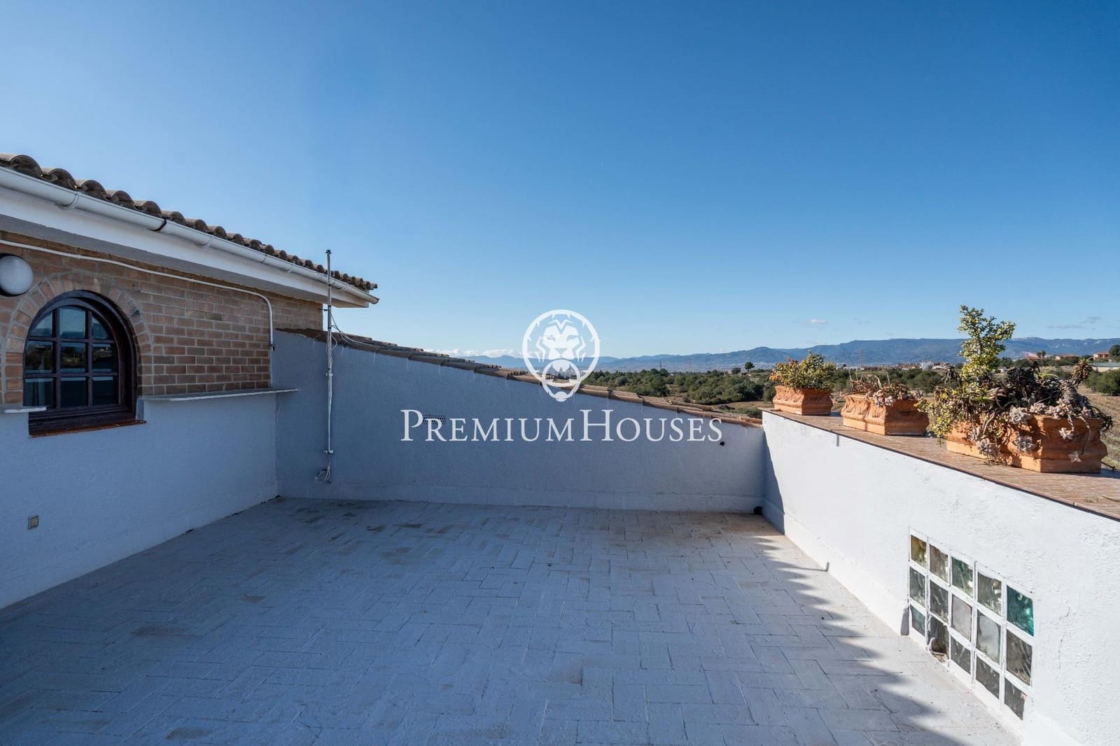 9 bedroom Finca/Country House for sale in El Catllar with pool garage - € 646,000 (Ref: 9562077)